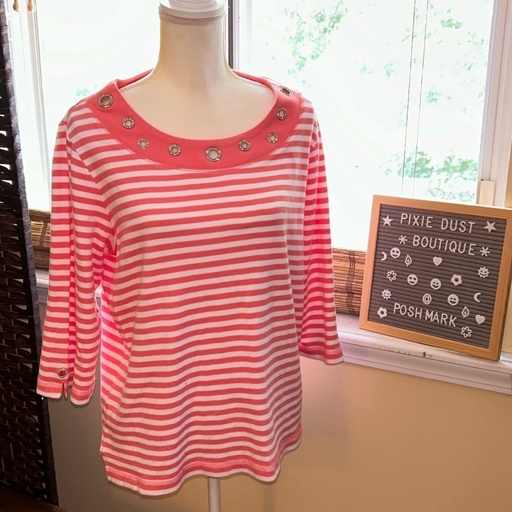 Quacker Factory Top w/3/4 Sleeves and Rhinestone Embellishments SZ L  NWOT